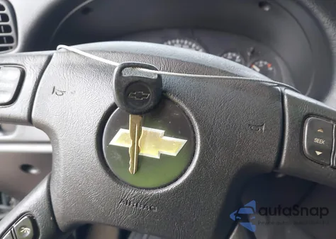 2005 Chevrolet Trailblazer Lt from USA, damaged, VIN 1GNDT13S352283301